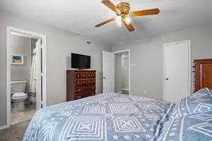 1019 Woodmere Dr, Lewisville, TX 75067 - Photo 24