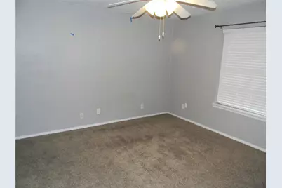7024 Crosstimbers Lane, North Richland Hills, TX 76182 - Photo 12