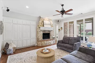 1137 King Mark Drive, Lewisville, TX 75056 - Photo 12