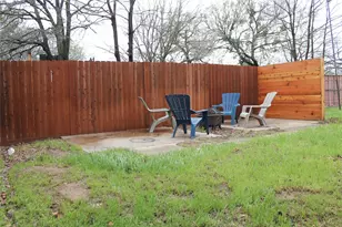 104 S Hubbard St, Alvord, TX 76225 - Photo 28