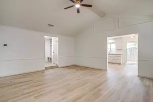 7017 Betsy Ross Ct, Watauga, TX 76148 - Photo 10