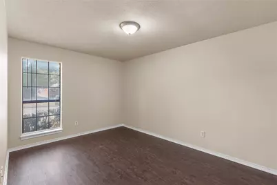 1933 Lavaca Trail, Carrollton, TX 75010 - Photo 18