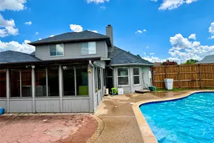 1805 Country Ct, Garland, TX 75040 - Photo 6