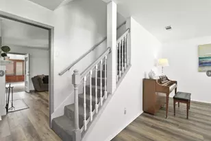 1805 Country Ct, Garland, TX 75040 - Photo 2