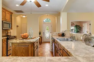 322 Jade Ln, Weatherford, TX 76086 - Photo 10