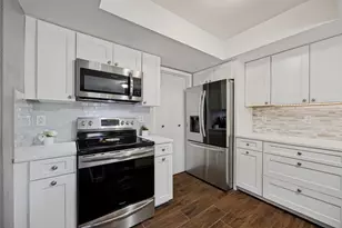 12823 Burninglog Ln, Dallas, TX 75243 - Photo 12