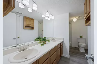 12823 Burninglog Lane, Dallas, TX 75243 - Photo 26