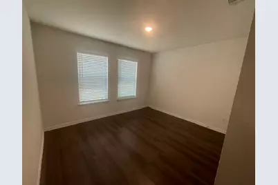 413 E Hull Street, Denison, TX 75020 - Photo 4
