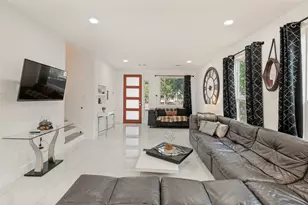 3314 Herbert St, Dallas, TX 75212 - Photo 2