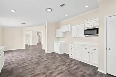 1040 Earp Road, Springtown, TX 76082 - Photo 18