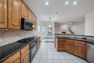 1411 Snowberry Dr, Allen, TX 75013 - Photo 6