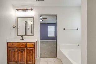 2214 Taylor Dr, Weatherford, TX 76087 - Photo 26