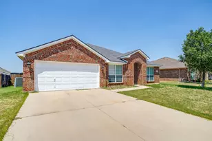 2214 Taylor Dr, Weatherford, TX 76087 - Photo 2