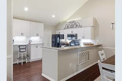 2305 Jennifer Lane, Bedford, TX 76021 - Photo 6