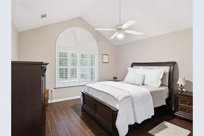 2305 Jennifer Lane, Bedford, TX 76021 - Photo 10