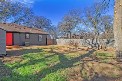 5660 Dorothy, Little Elm, TX 75068 - Photo 14