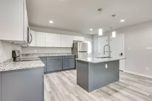 933 River Rd, Fort Worth, TX 76114 - Photo 8