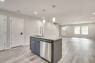 933 River Rd, Fort Worth, TX 76114 - Photo 12