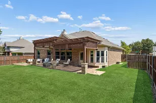 344 Falstaff Dr, Roanoke, TX 76262 - Photo 36