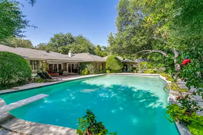 5420 Benbridge Drive, Fort Worth, TX 76107 - Photo 2