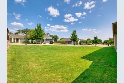 7617 Redondo Drive, Rowlett, TX 75088 - Photo 32