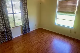 720 N West St, Burnet, TX 78611 - Photo 14