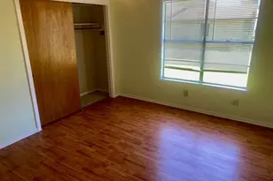 720 N West St, Burnet, TX 78611 - Photo 8