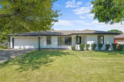 1710 Patricia, Garland, TX 75042 - Photo 2