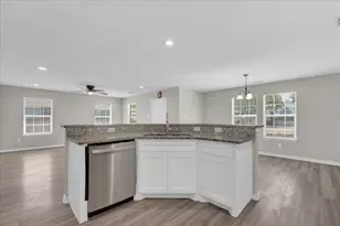 808 SW 24th St, Mineral Wells, TX 76067 - Photo 10