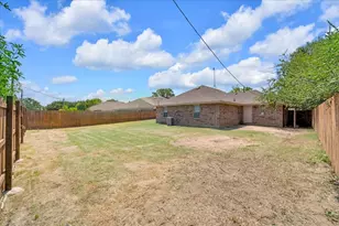 808 SW 24th St, Mineral Wells, TX 76067 - Photo 28
