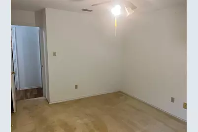 7640 Grassland Drive, Fort Worth, TX 76133 - Photo 14