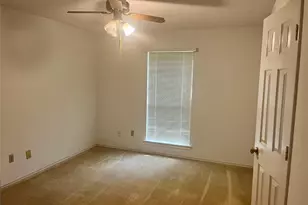 7640 Grassland Dr, Fort Worth, TX 76133 - Photo 12