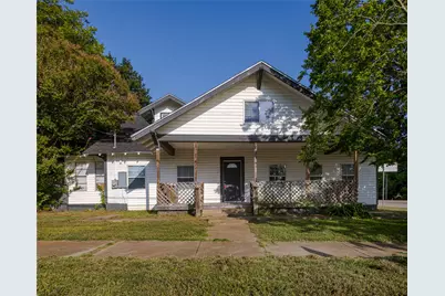 310 S Rusk Street, Groesbeck, TX 76642 - Photo 1