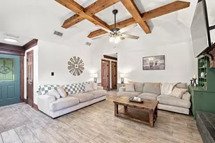 1870 Ross Ln, Springtown, TX 76082 - Photo 6