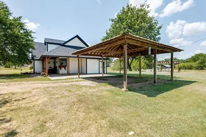1870 Ross Lane, Springtown, TX 76082 - Photo 22