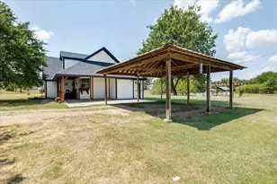 1870 Ross Ln, Springtown, TX 76082 - Photo 22