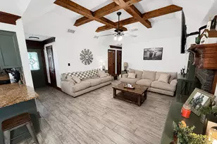 1870 Ross Ln, Springtown, TX 76082 - Photo 4