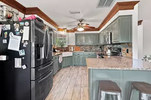 1870 Ross Ln, Springtown, TX 76082 - Photo 12