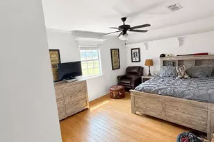 1870 Ross Ln, Springtown, TX 76082 - Photo 16