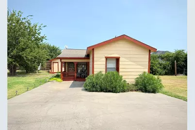 111 Ivy Lane, Roanoke, TX 76262 - Photo 2