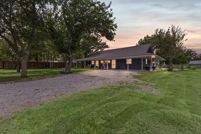 10717 County Road 507, Venus, TX 76084 - Photo 1