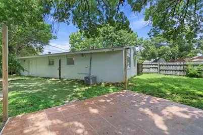 2204 Dunloe Avenue, Dallas, TX 75228 - Photo 24