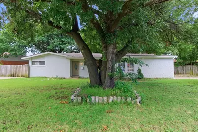 2204 Dunloe Avenue, Dallas, TX 75228 - Photo 2