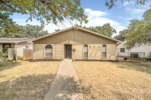 1201 Kingston Dr, Lewisville, TX 75067 - Photo 1