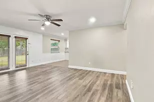 335 Springwillow Rd, Burleson, TX 76028 - Photo 4