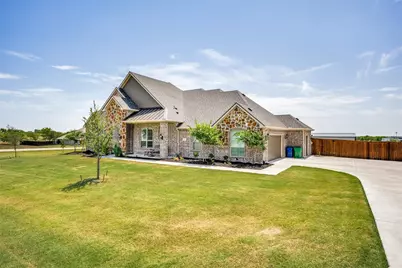 7018 New Castle Lane, Sanger, TX 76266 - Photo 30