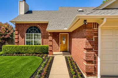 4608 Bayonne Court, Arlington, TX 76016 - Photo 2