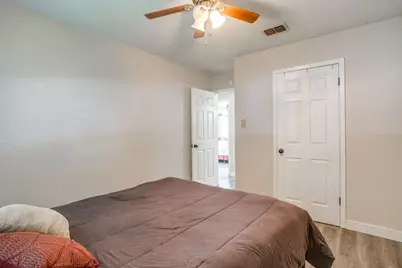 731 NW Wood Street, Burleson, TX 76028 - Photo 18