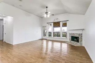 7800 Harvest Hill Rd, North Richland Hills, TX 76182 - Photo 6