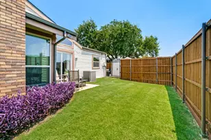 569 Hunters Glen St, Lewisville, TX 75067 - Photo 12